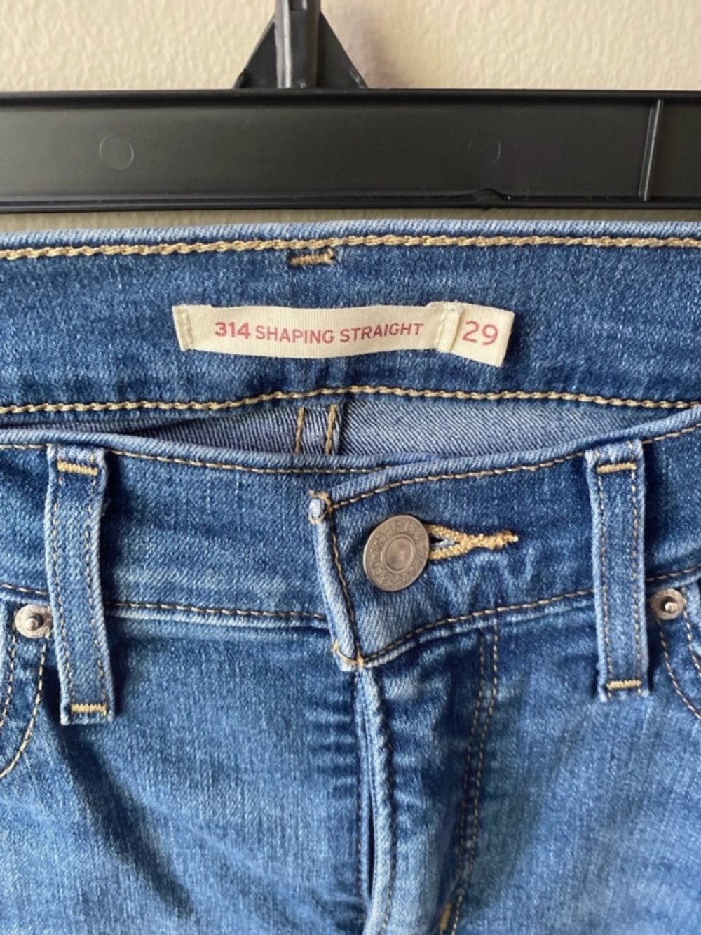 Levi's 314 Shaping Straight Jeans - Medium Blue